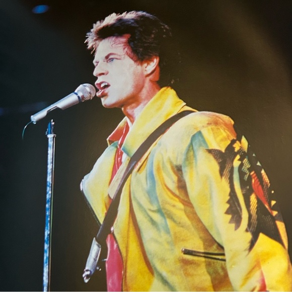 Rolling Stones A Pictorial History Book - Picture 5 of 6